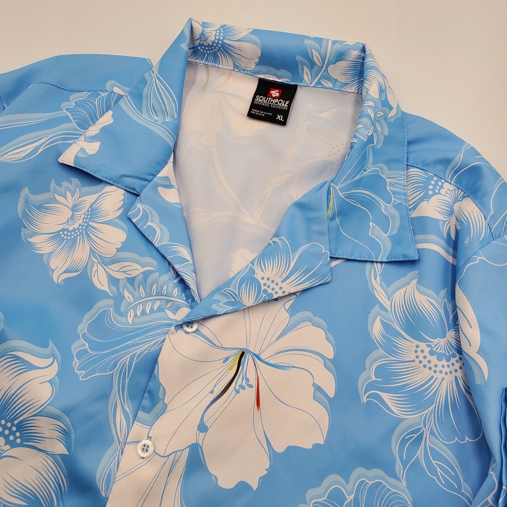 Southpole Mens XL Blue White Floral Hibiscus Short Sleeve Button Down Camp Shirt